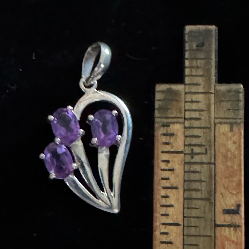 Sterling silver, amethyst pendant